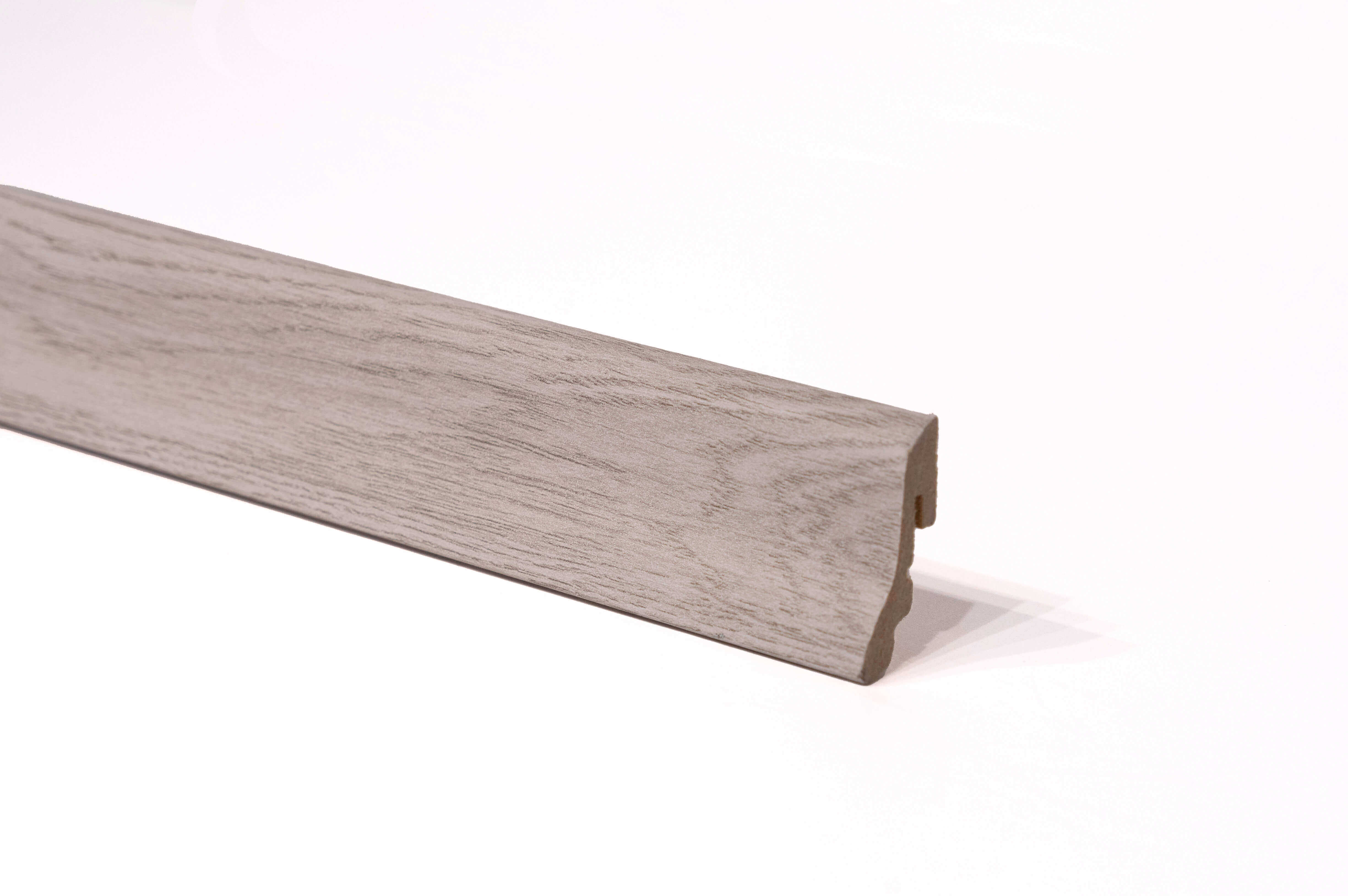 MDF38,5 szegélyléc 2,4M Fehér kőris 38,5 mm X 18,5mm X 2400mm, 0465