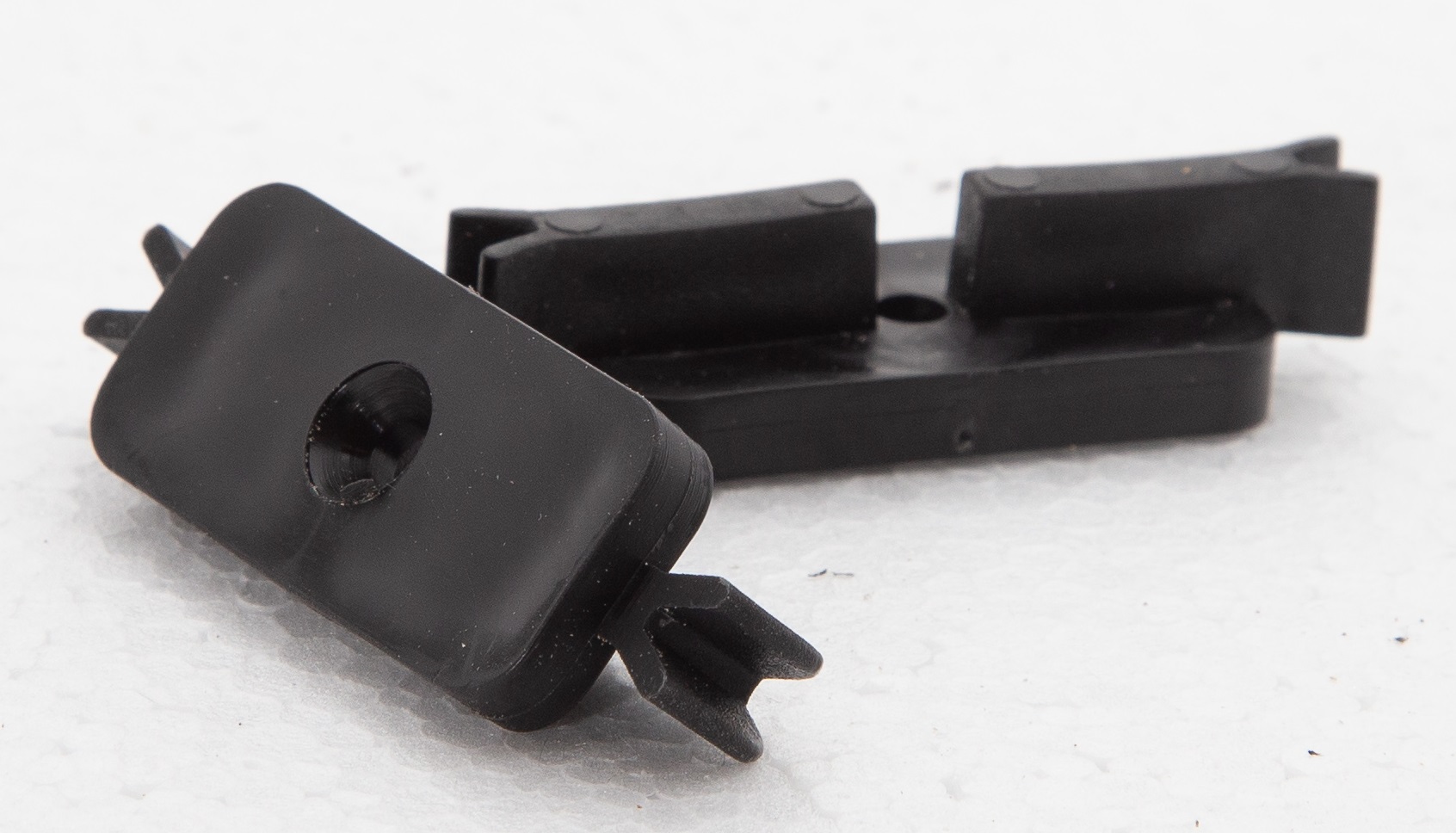 ProfiTrend Lefogóklipsz műanyag, 50mm x 18mm x 12mm